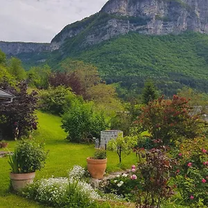Au Pied De La Montagne Et Vue Imprenable Appartement